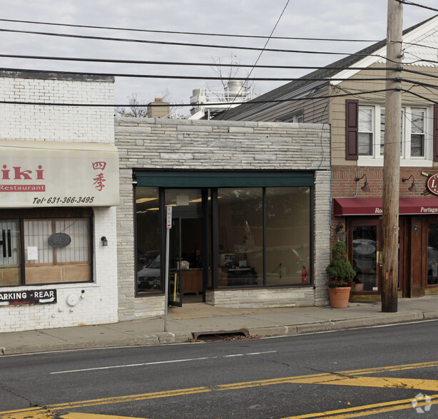 99 E Main St, Smithtown, NY for sale - Primary Photo - Image 1 of 1