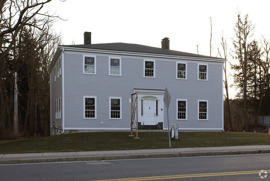 1161 Main St, Holden, MA à vendre - Photo du bâtiment - Image 2 de 12