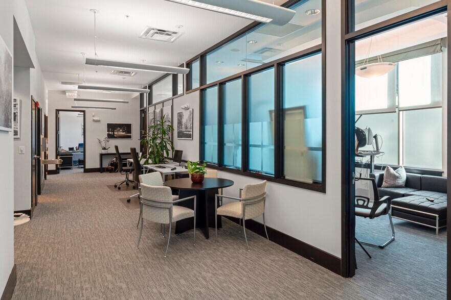 7809 Woodmont Ave, Bethesda, MD for lease - Interior Photo - Image 3 of 13