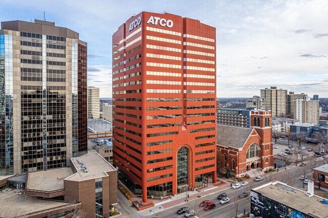 Plus de détails pour 10035 105th St NW, Edmonton, AB - Bureau à vendre