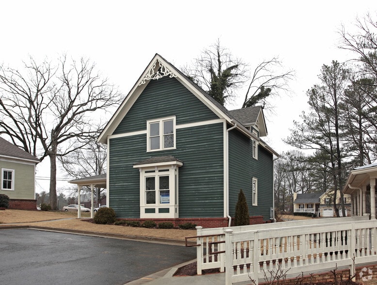 2950 Cherokee St, Kennesaw, GA for sale - Building Photo - Image 2 of 4