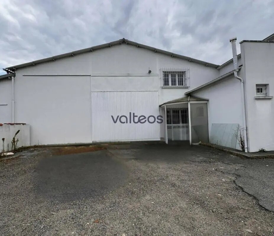 Flex in Toulouse for lease Building Photo- Image 1 of 5