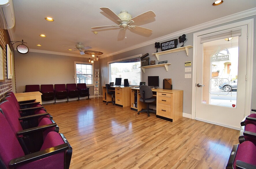 264 Spring St, Pleasanton, CA for lease - Lobby - Image 2 of 21