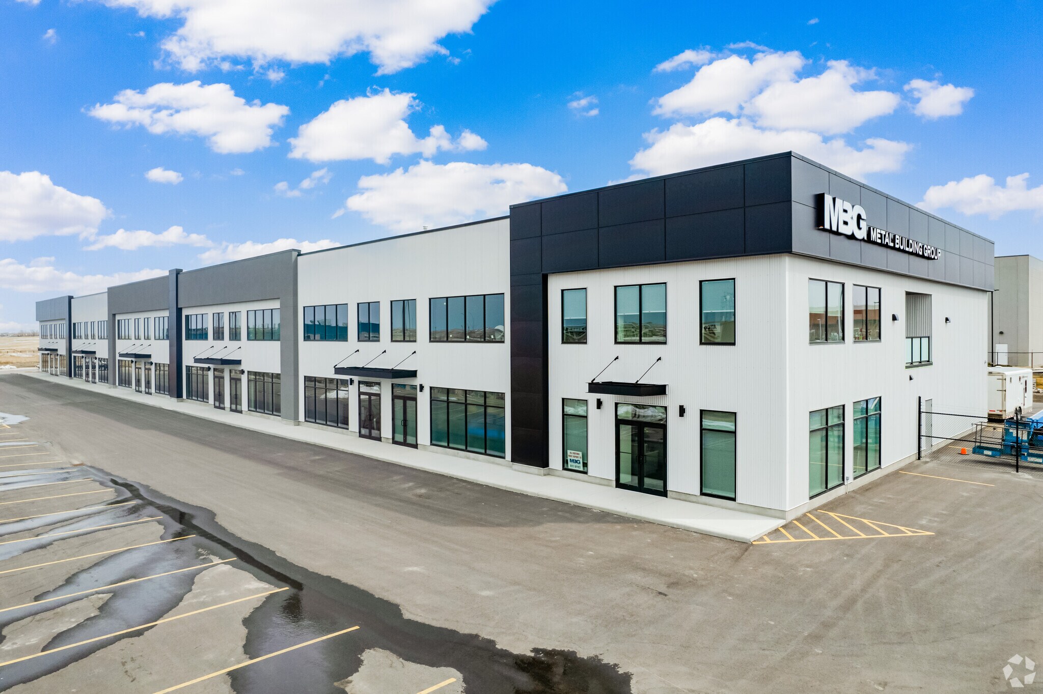 100 Gateway Dr NE, Airdrie, AB for sale Building Photo- Image 1 of 1