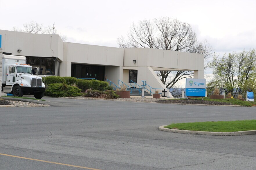 300 Morrison Ave, Easton, PA à vendre - Photo du bâtiment - Image 2 de 6