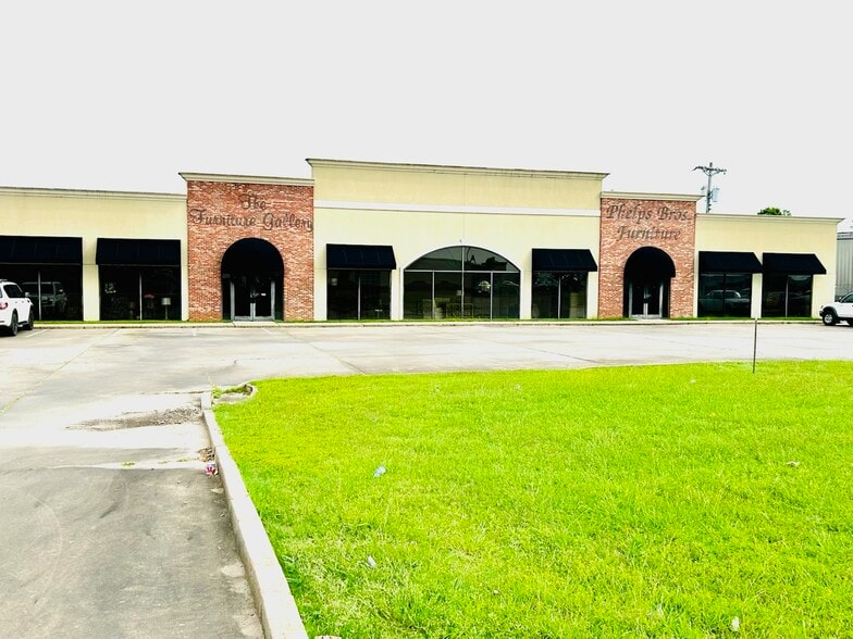 869 S State St, Clarksdale, MS for sale - Building Photo - Image 1 of 17