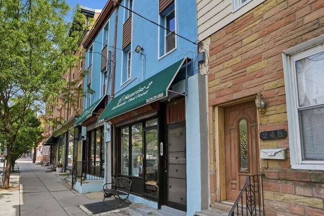 250 E Girard Ave, Philadelphia, PA à vendre - Photo du bâtiment - Image 3 de 44