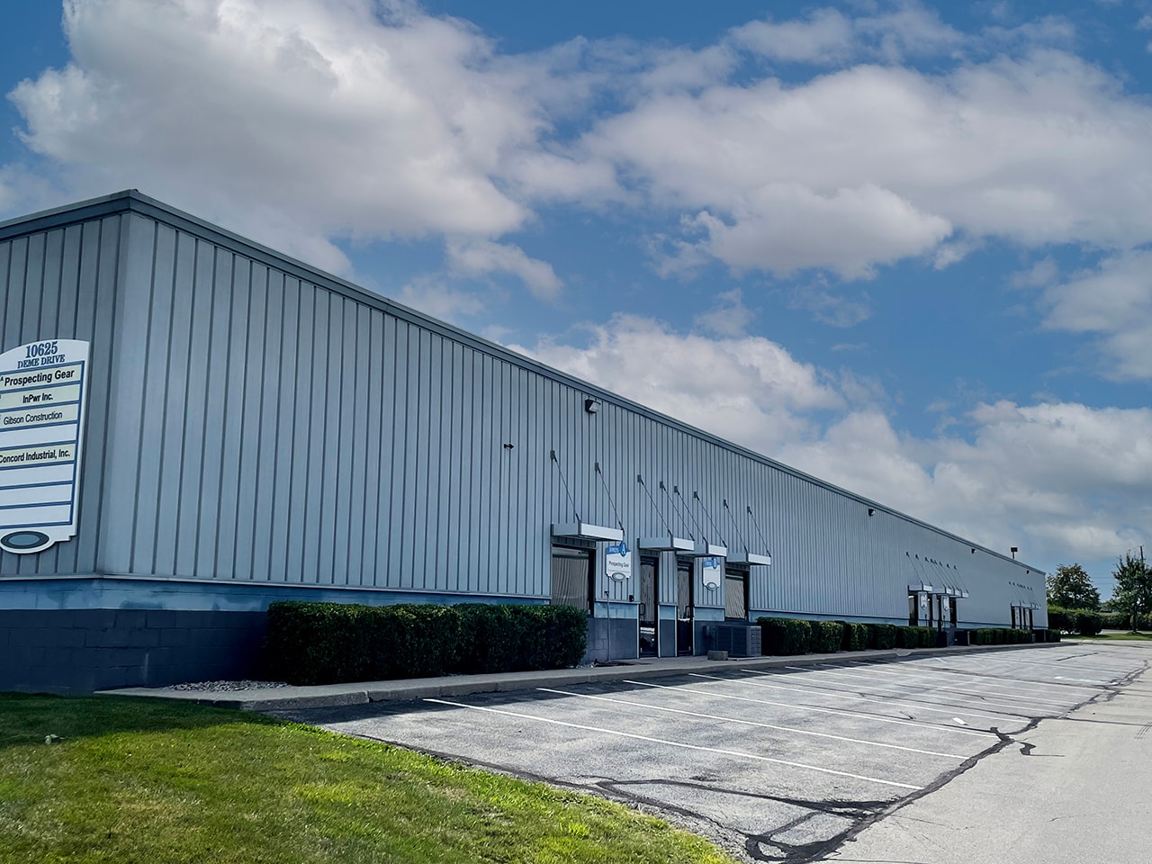 10645 Deme Dr, Indianapolis, IN à louer Photo intérieure- Image 1 de 1