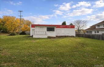 556 Auburn Ave, Pontiac, MI à louer Autre- Image 1 de 27