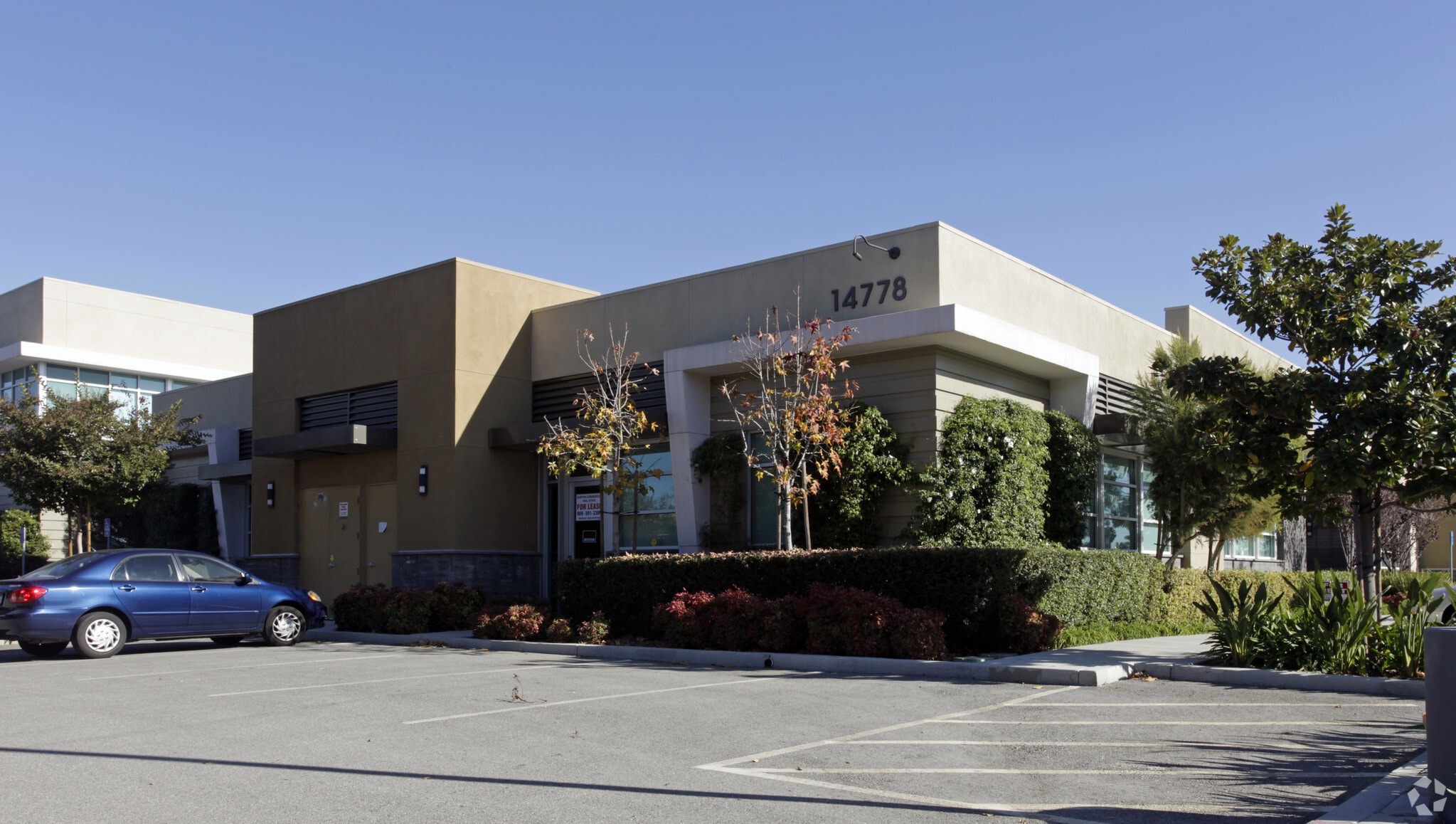 14778 Pipeline Ave, Chino Hills, CA à vendre Photo principale- Image 1 de 1