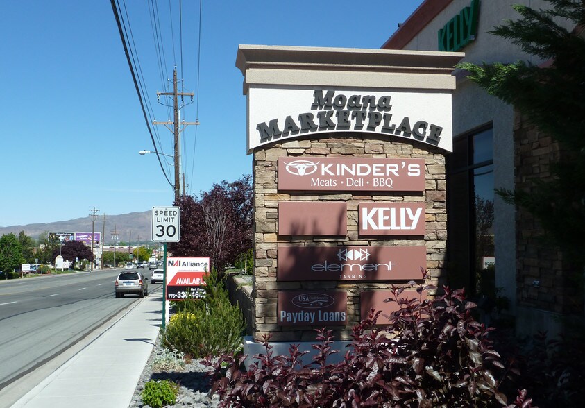 3600 Warren Way, Reno, NV à louer - Photo du bâtiment - Image 1 de 4