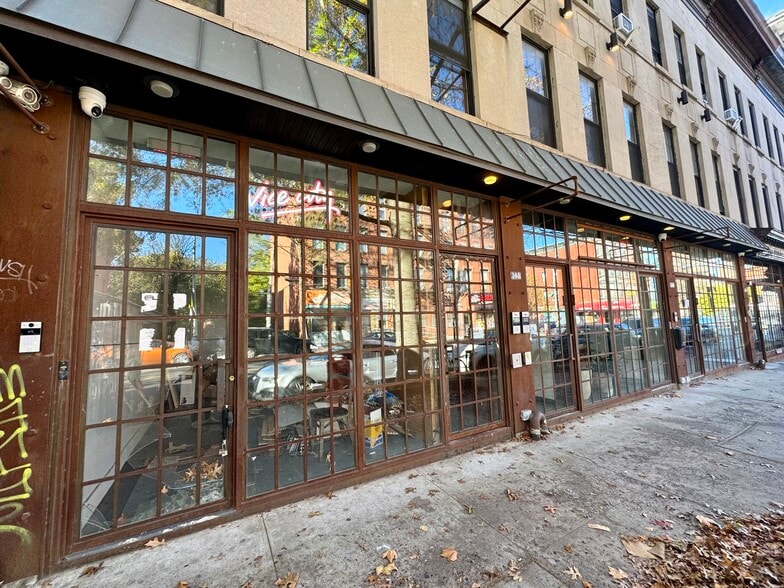 308 Malcolm X Blvd, Brooklyn, NY for lease - Building Photo - Image 3 of 8