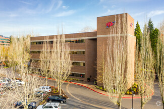 More details for 6 Centerpointe Dr, Lake Oswego, OR - Office, Office/Medical for Lease