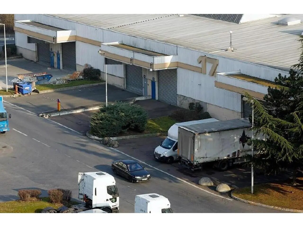 Flex in Aulnay-sous-Bois for lease Building Photo- Image 1 of 9