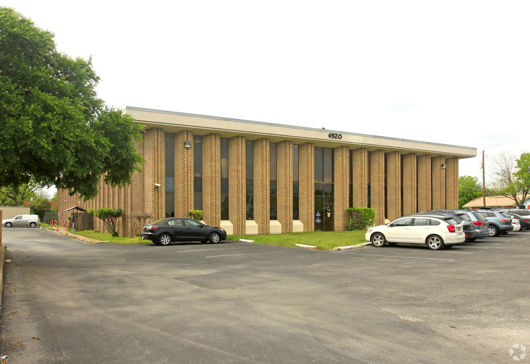 4920 Interstate 35 N, Austin, TX for sale Building Photo- Image 1 of 1