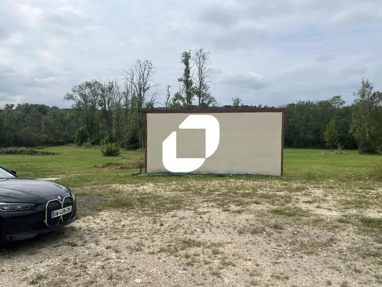 110 Grande Rue, Vernou-la-Celle-sur-Seine à louer - Photo principale - Image 2 de 4