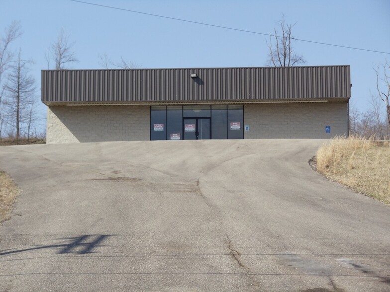 4857 State Route 93, Oak Hill, OH for lease - Building Photo - Image 1 of 11