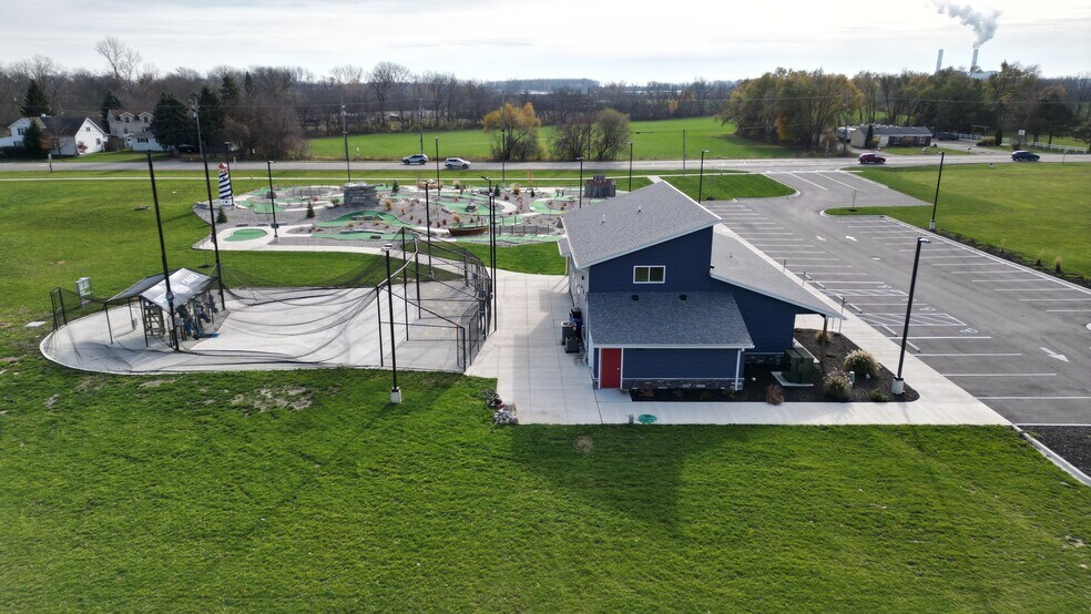 1879 N Dixie Hwy, Monroe, MI à vendre - Photo du bâtiment - Image 3 de 32