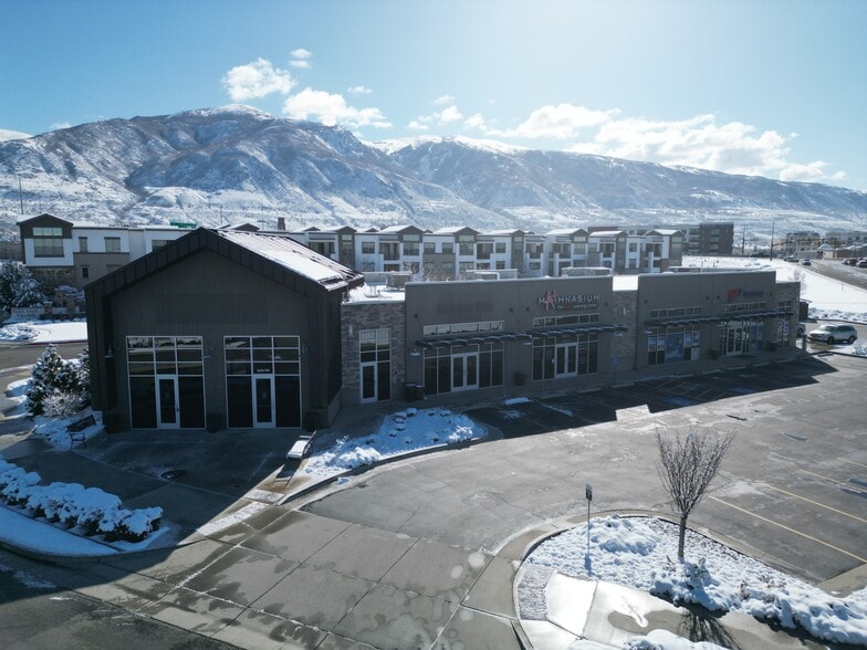 1067 Grand Ave, Farmington, UT for sale - Building Photo - Image 3 of 13