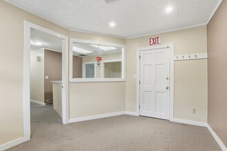 35-41 W Main St, Georgetown, MA for lease Interior Photo- Image 1 of 19