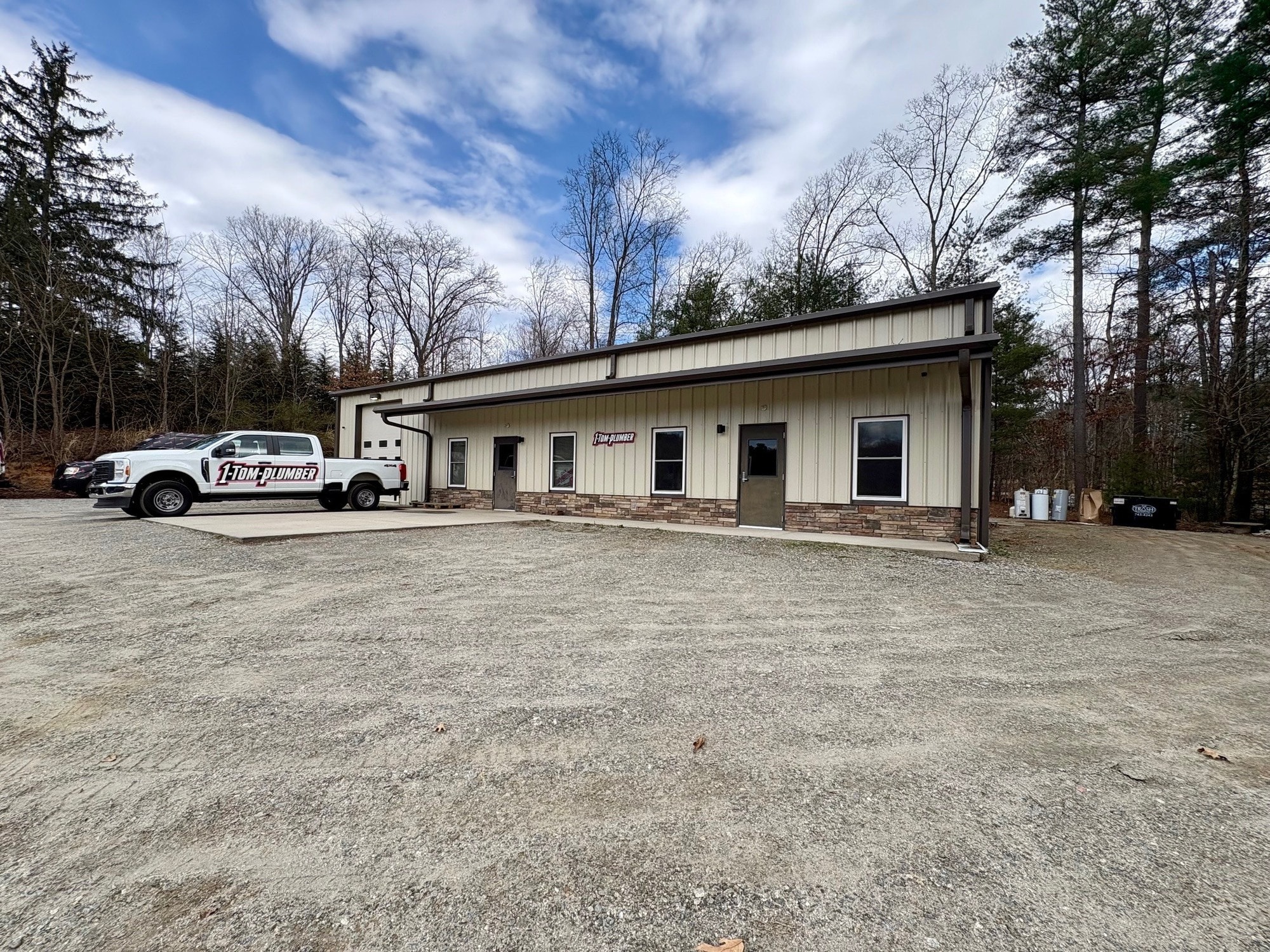 5134 Old Haywood Rd, Mills River, NC for lease Interior Photo- Image 1 of 14