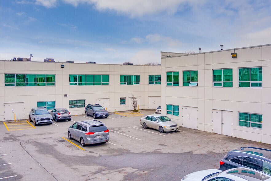 8833 Odlin Cres, Richmond, BC à vendre - Photo du bâtiment - Image 3 de 3