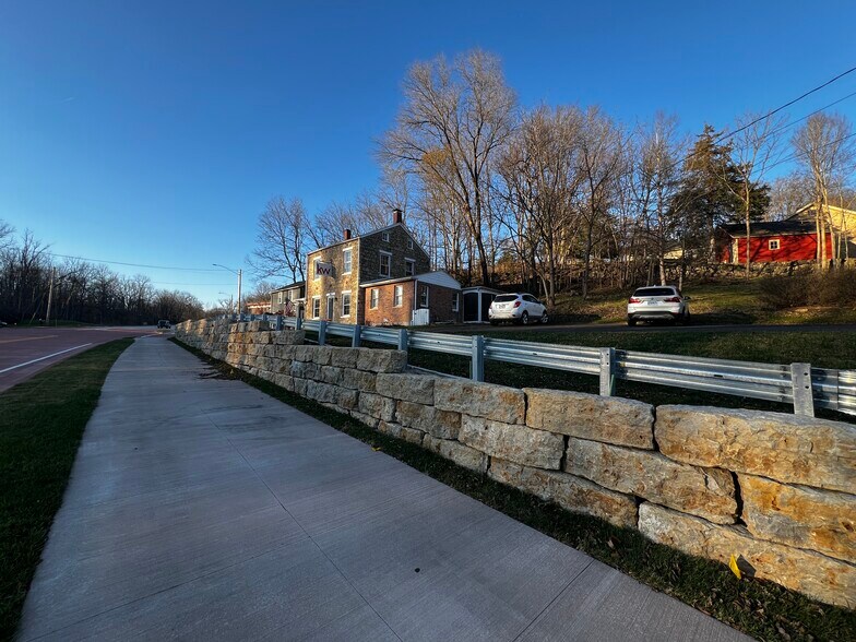 809 Spring St, Galena, IL à vendre - Photo du bâtiment - Image 2 de 16