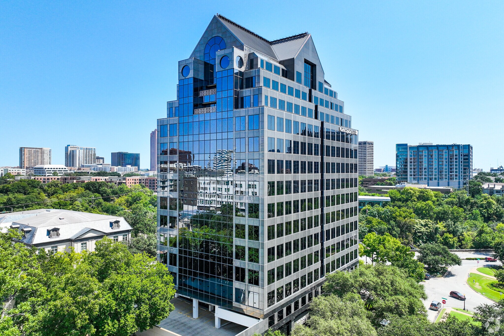 2911 Turtle Creek Blvd, Dallas, TX à louer Photo du bâtiment- Image 1 de 10