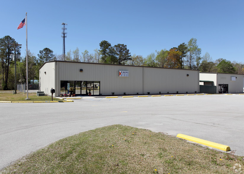 1368 Piney Green Rd, Jacksonville, NC for lease - Building Photo - Image 1 of 3