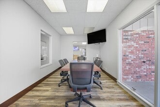 3015 N 90th St, Omaha, NE for lease Interior Photo- Image 2 of 30