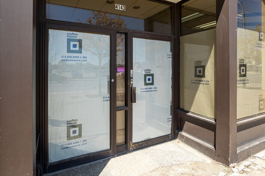4125-4149 Rue Jean-Talon E, Montréal, QC à louer - Photo du bâtiment - Image 3 de 4