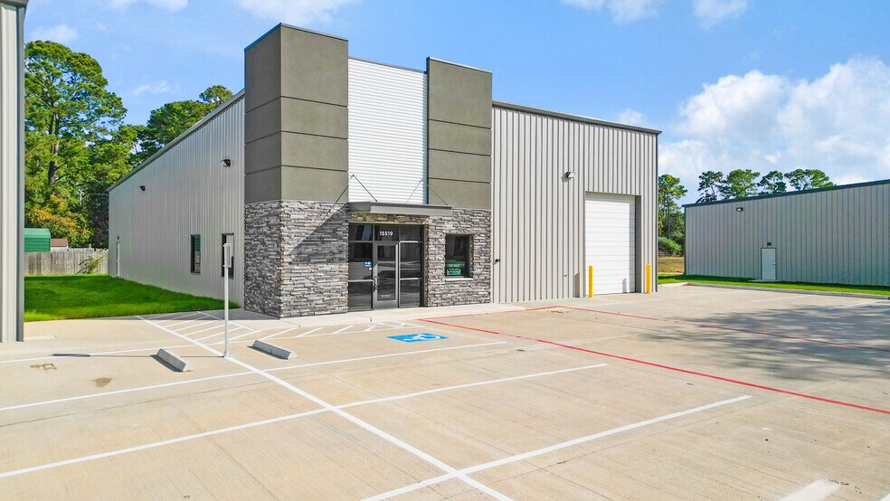 15519 Jarvis Rd, Cypress, TX à vendre - Photo du bâtiment - Image 3 de 14
