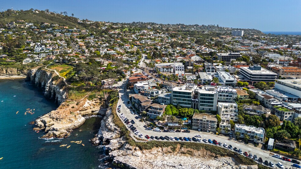 1271-1277 Prospect St, La Jolla, CA à louer - Photo du bâtiment - Image 3 de 8