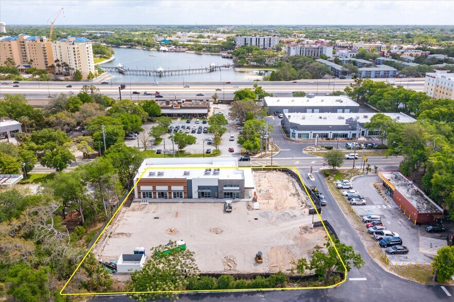 286 Douglas Ave, Altamonte Springs, FL à louer - Photo du bâtiment - Image 2 de 30