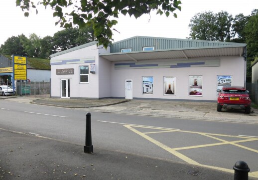 10 Babbage Rd, Totnes à louer - Photo du bâtiment - Image 3 de 3