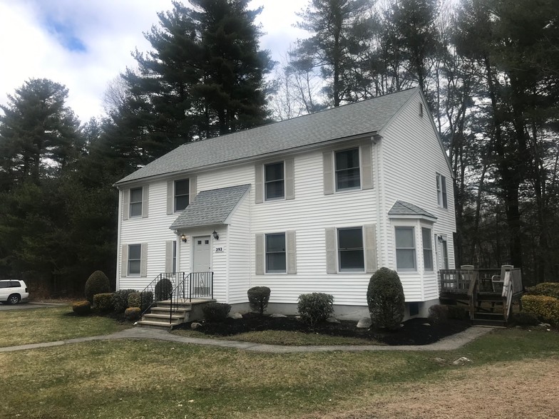 347 Foundry St, North Easton, MA à vendre - Photo principale - Image 1 de 1