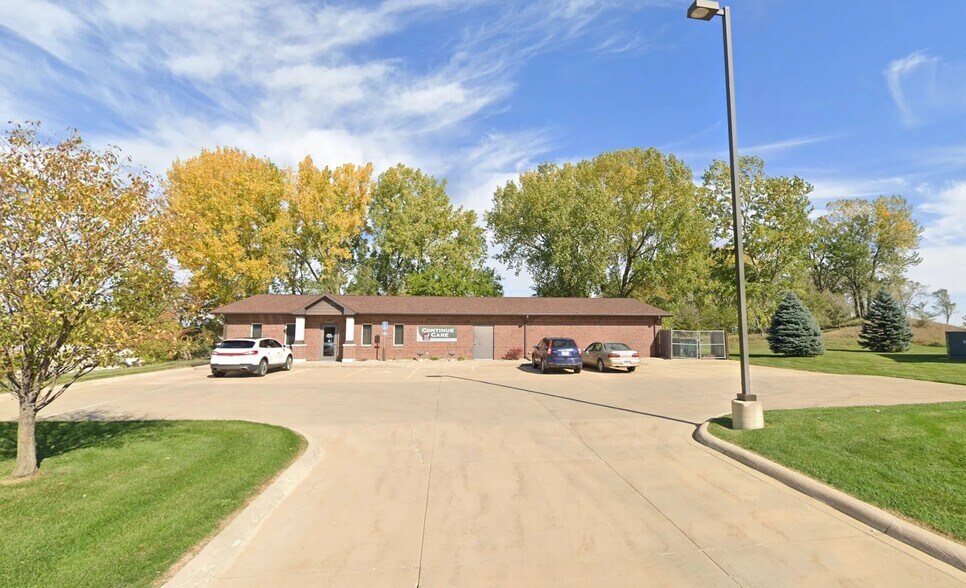 2609 Apache Ct, Sioux City, IA à vendre - Photo du bâtiment - Image 1 de 1