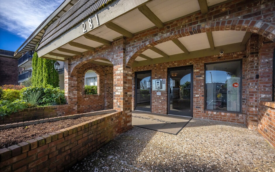 281 Holdom Ave, Burnaby, BC for sale - Building Photo - Image 3 of 4