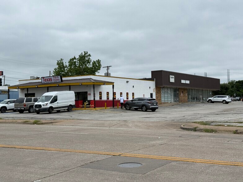 2220-2226 Handley Dr, Fort Worth, TX à vendre - Photo du bâtiment - Image 3 de 9