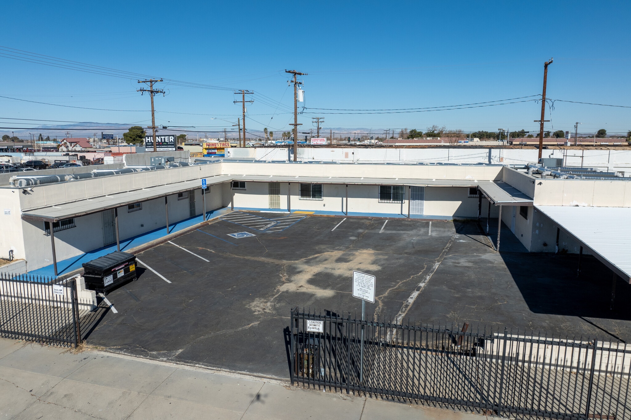 44300 Division St, Lancaster, CA for lease Building Photo- Image 1 of 28
