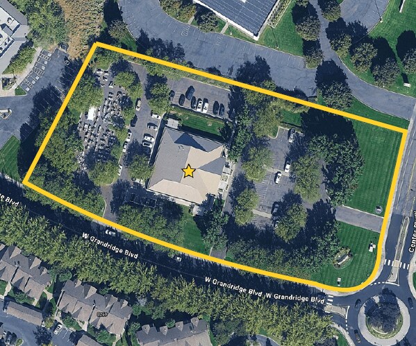 8200 W Grandridge Blvd, Kennewick, WA à vendre - Photo du bâtiment - Image 2 de 2