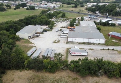 309 Enterprise Dr, Pilot Point, TX for lease - Building Photo - Image 3 of 5