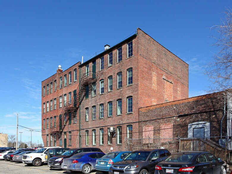 243 N 5th St, Columbus, OH à louer - Photo du bâtiment - Image 2 de 13