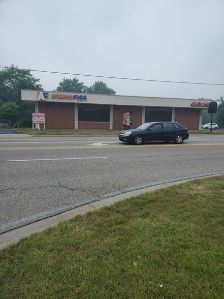 1510 W Court St, Flint, MI for lease - Building Photo - Image 3 of 21