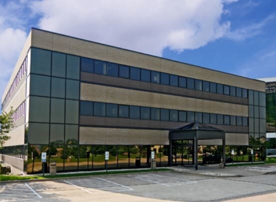 8030 Excelsior Dr, Madison, WI for lease Building Photo- Image 1 of 4