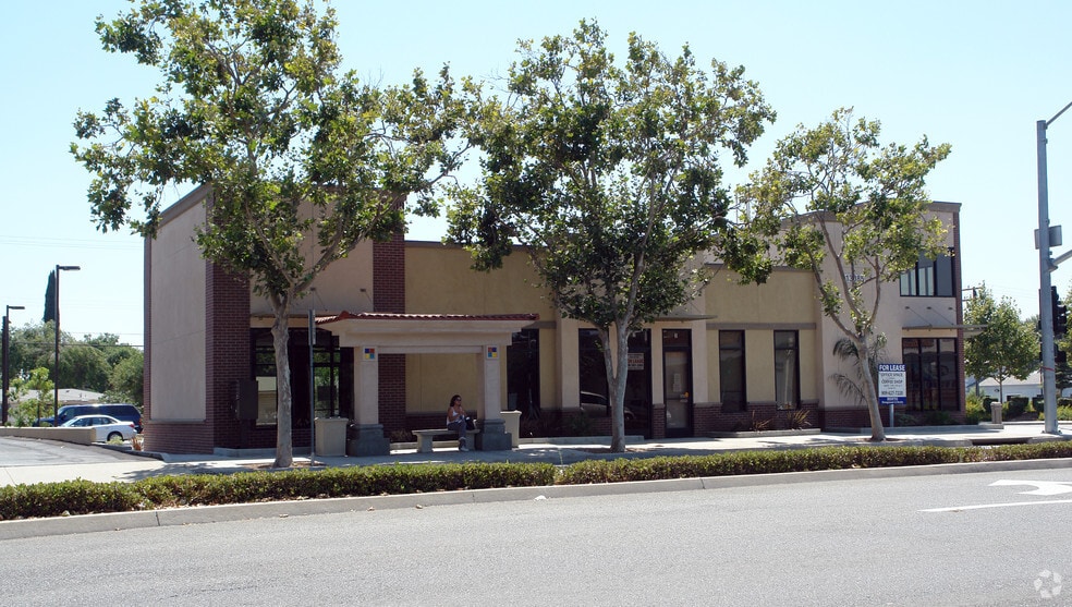 13085 Central Ave, Chino, CA à louer - Photo principale - Image 1 de 3