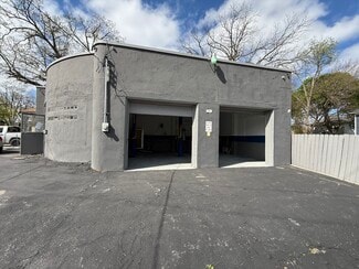 More details for 128 Baldwin Ave, Pontiac, MI - Retail for Sale