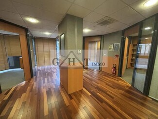 Plus de détails pour Commerce de détail à louer