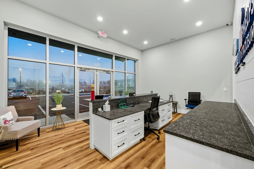 2816 Forester Trl, Panama City, FL for sale - Interior Photo - Image 2 of 9
