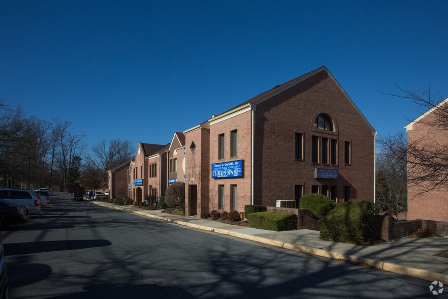 9310-9318 Old Keene Mill Rd, Burke, VA for lease - Primary Photo - Image 1 of 21